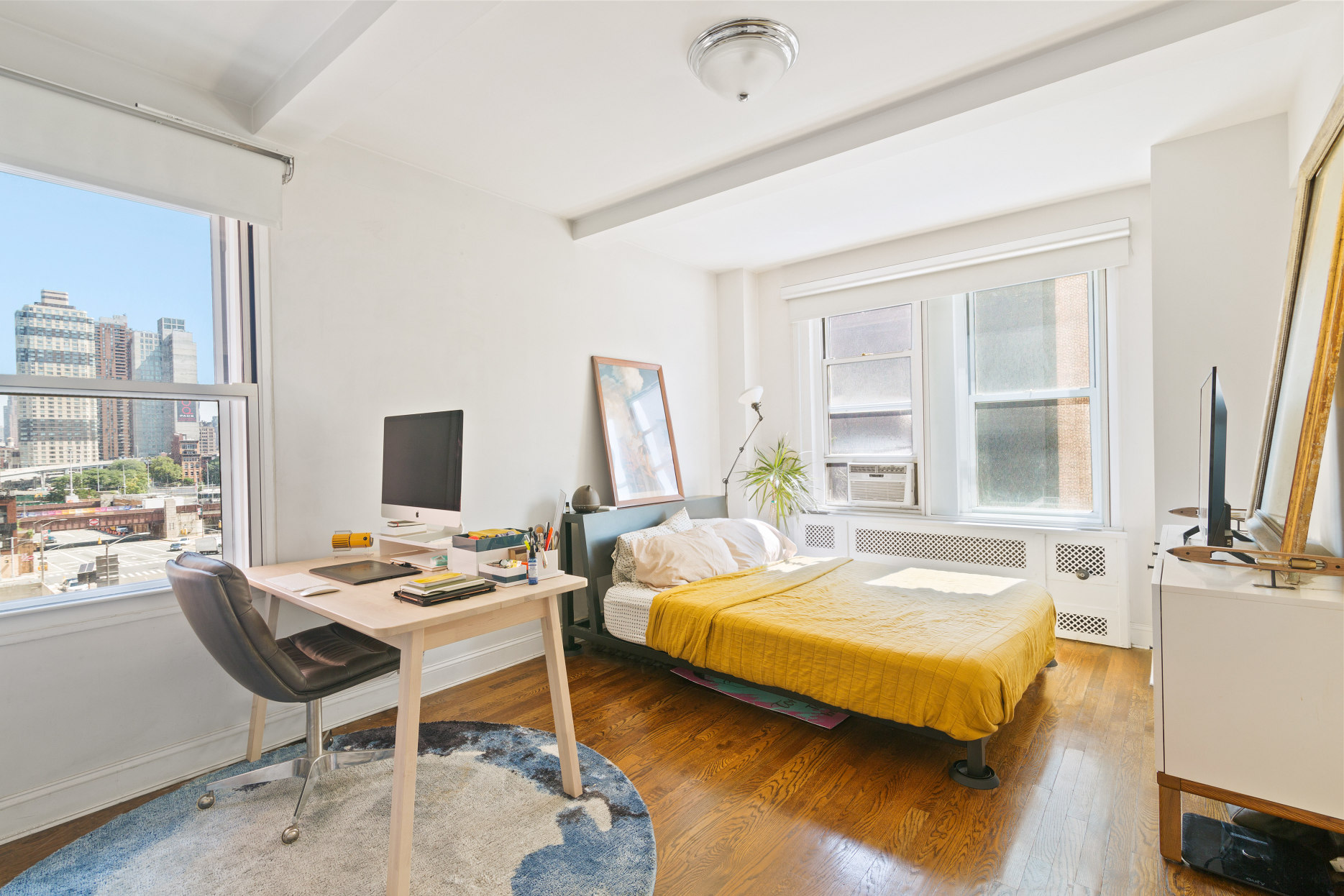 433 West 34th Street, Unit 5J Manhattan, NY 10001 - Photo 4 of 6