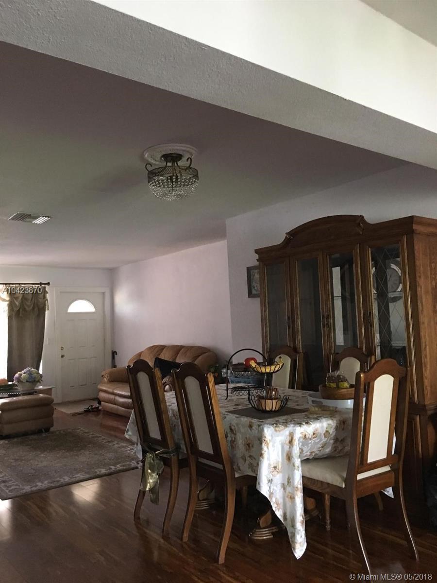 1074 Southwest 2nd Street Hallandale, FL 33009 - Photo 4 of 26