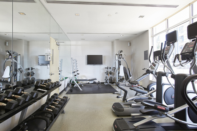 Hunters View 48-15 11th St, Queens, NY 11101 - Photo 2 of 4