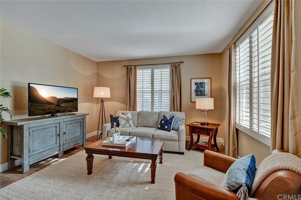 59 Sorenson Irvine, CA 92602 - Photo 3 of 32