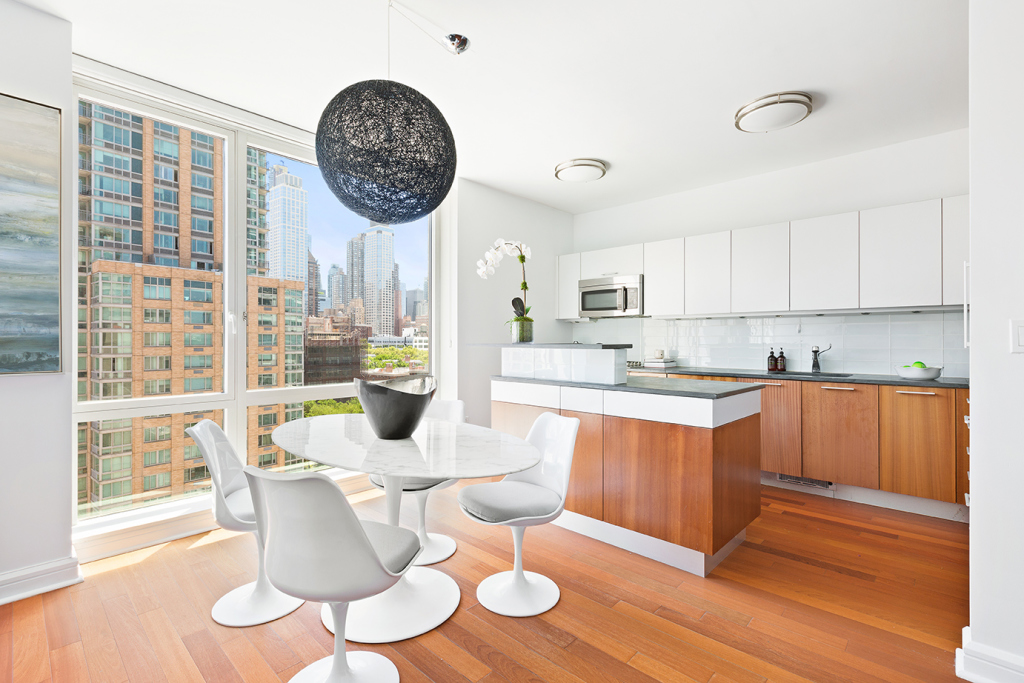 100 Riverside Boulevard, Unit 12A Manhattan, NY 10069 - Photo 2 of 6
