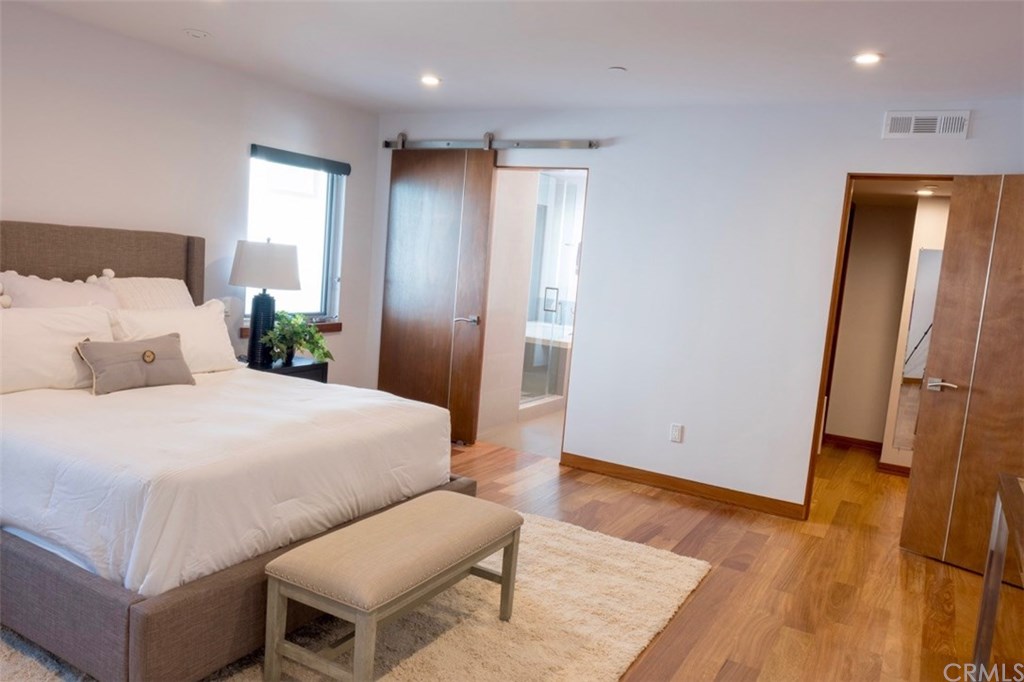 3215 Vista Drive Manhattan Beach, CA 90266 - Photo 21 of 36