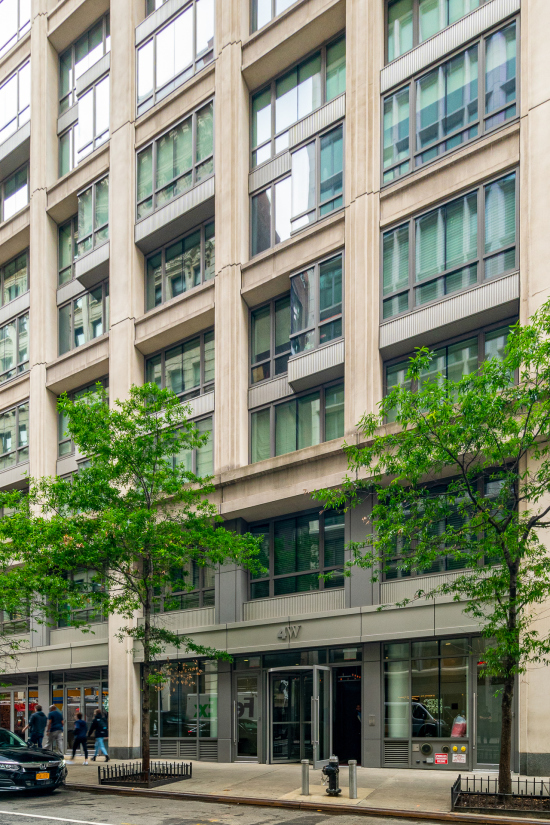 4W21 4 W 21st St, Manhattan, NY 10010 - Photo 3 of 8