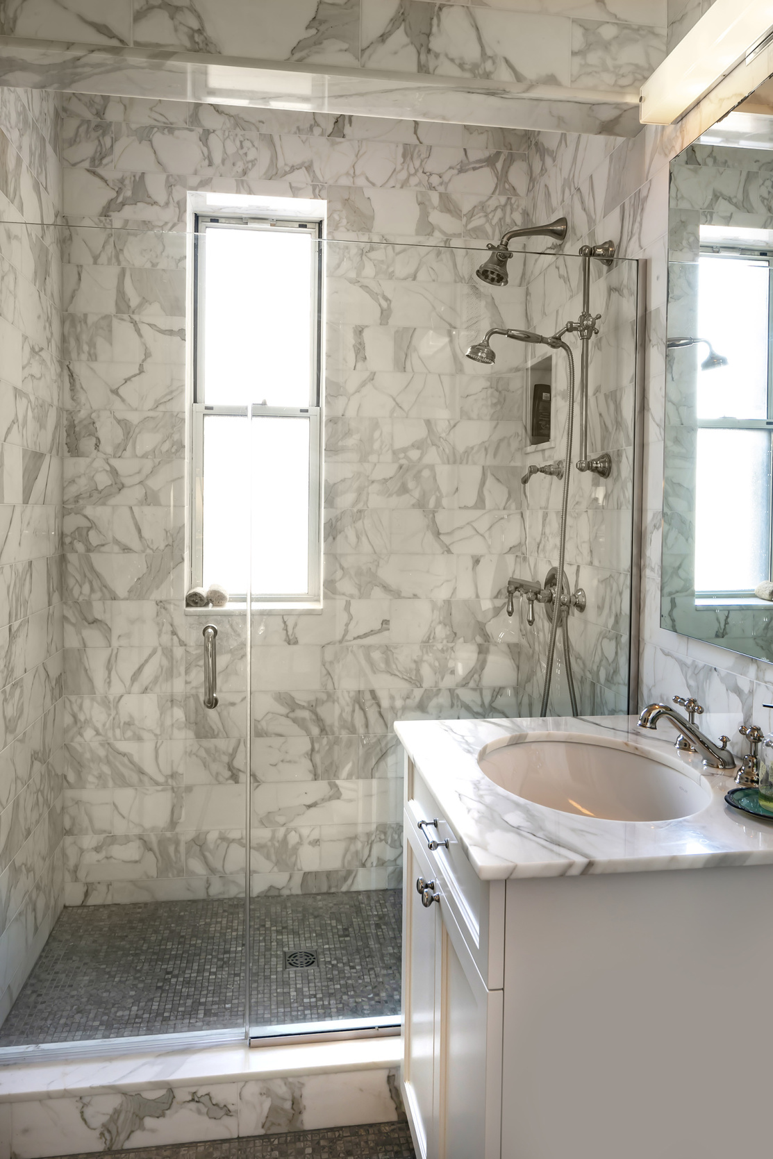 125 East 63rd Street, Unit 8A Manhattan, NY 10065 - Photo 6 of 11