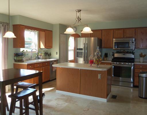 404 West Starz Road Gibsonia, PA 15044 - Photo 3 of 18 Gallery Image 3