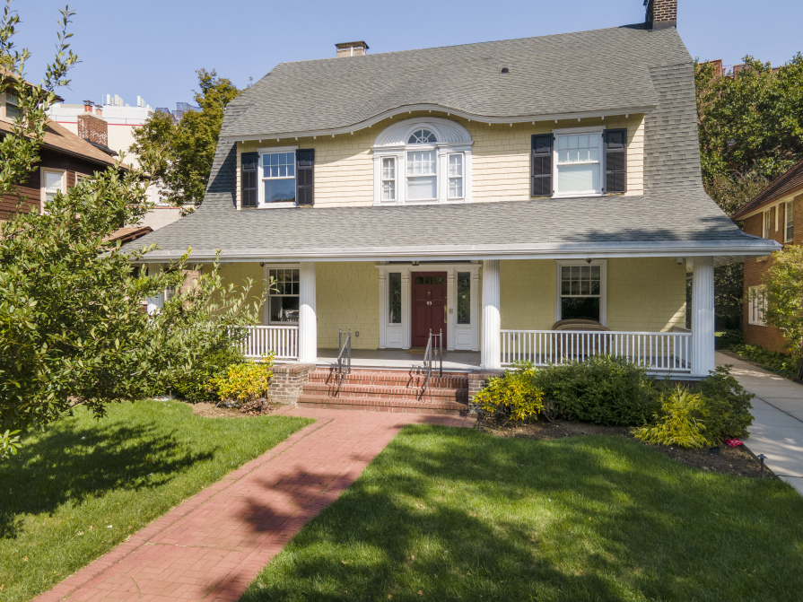 85 Buckingham Road Brooklyn, NY 11226 - Photo 3 of 33