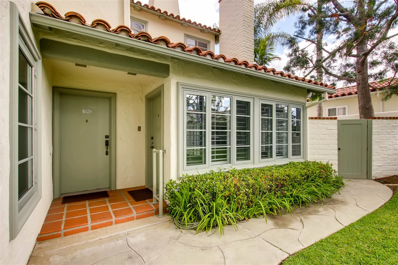 6128 La Flecha, Unit A Rancho Santa Fe, CA 92067 - Photo 4 of 25