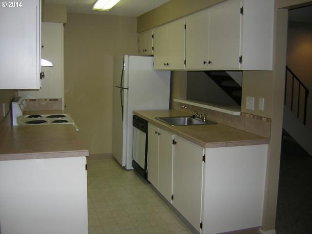 2993 Northeast Rene Avenue Gresham, OR 97030 - Photo 1 of 9 Gallery Image 1