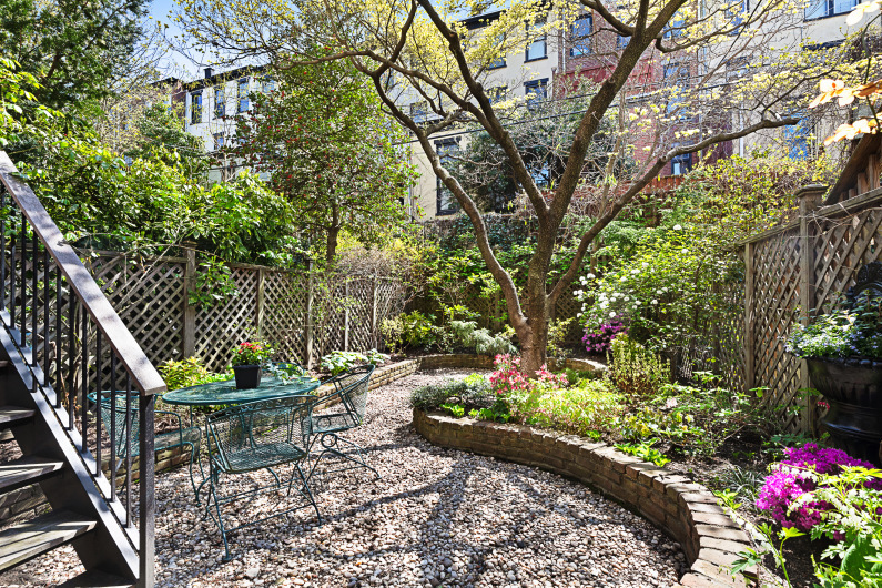 548 2nd Street Brooklyn, NY 11215 - Photo 13 of 15