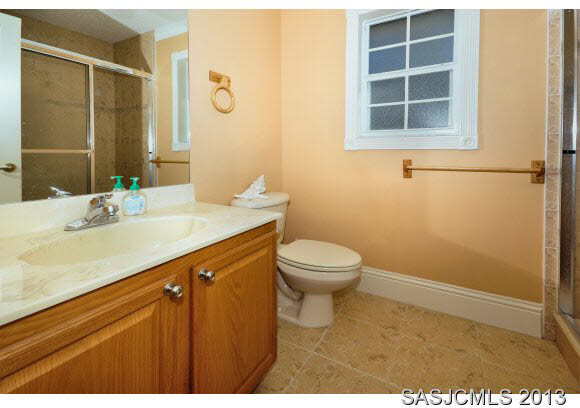 43 Valencia Street St. Augustine, FL 32084 - Photo 11 of 16 Bathroom 2