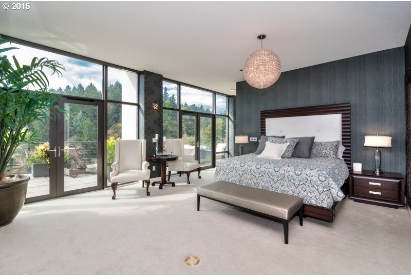 2351 Northwest Westover Road, Unit 1402 Portland, OR 97210 - Photo 8 of 17 Gallery Image 8