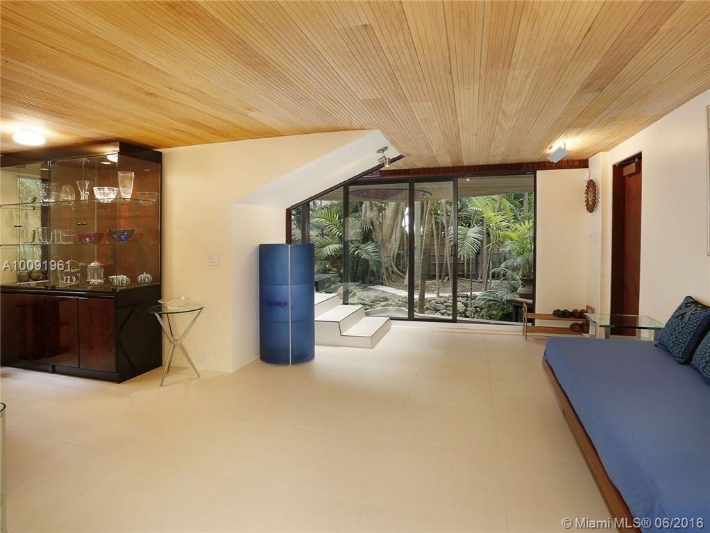 3003 Seminole Street Coconut Grove, FL 33133 - Photo 8 of 31