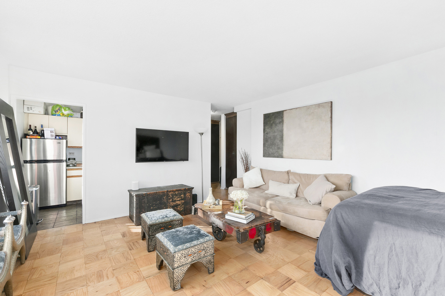 407 Park Avenue South, Unit 15C Manhattan, NY 10016 - Photo 2 of 5