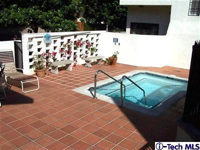 107 South Kenneth Road Burbank, CA 91501 - Photo 21 of 21