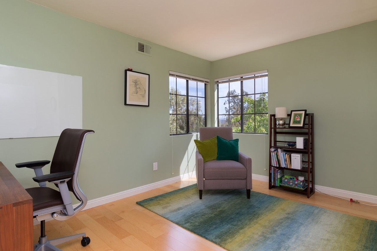 2125 Summerhill Drive Encinitas, CA 92024 - Photo 19 of 25