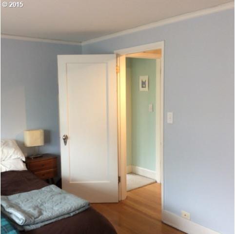 2745 Northwest Raleigh Street Portland, OR 97210 - Photo 9 of 13 Gallery Image 9
