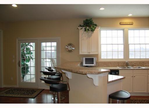 221 Rock Run Road Canonsburg, PA 15317 - Photo 3 of 18 Gallery Image 3