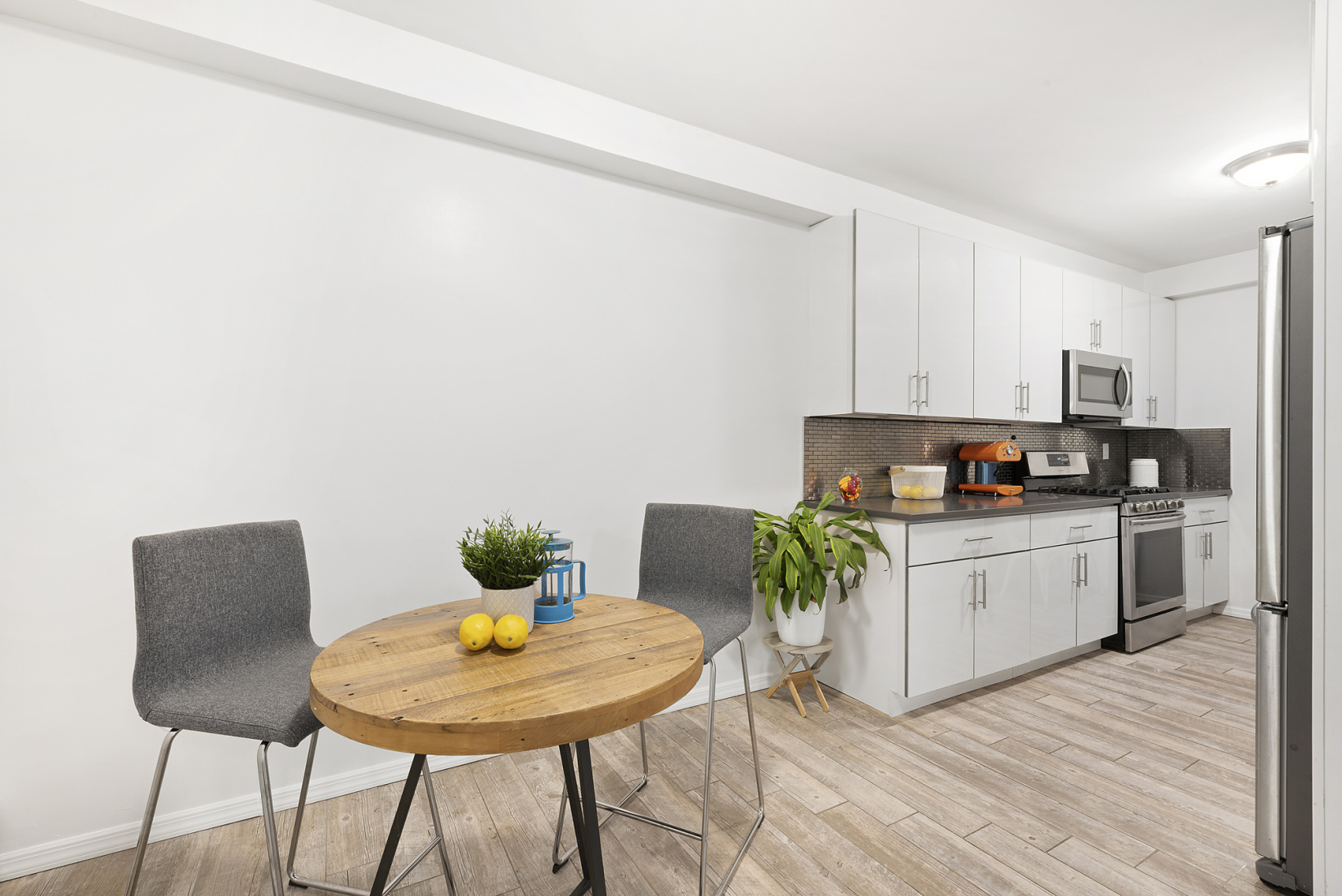 318 Warren Street, Unit A2 Brooklyn, NY 11201 - Photo 8 of 8