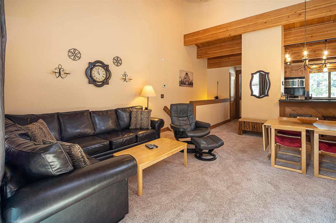3045 Silver Strike Truckee, CA 96161 - Photo 6 of 21