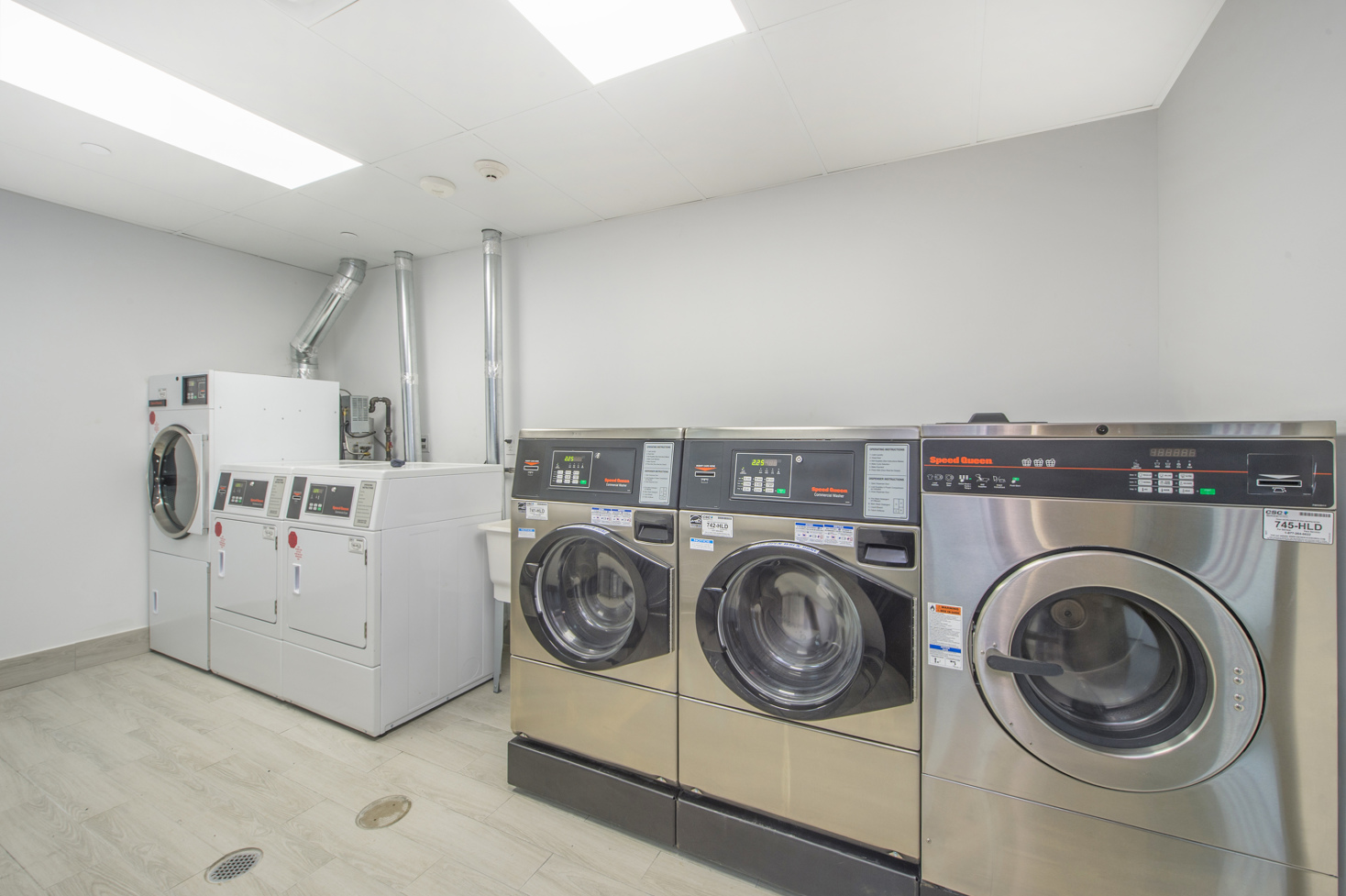 62-49 Forest Avenue, Unit 3G Queens, NY 11385 - Photo 9 of 9