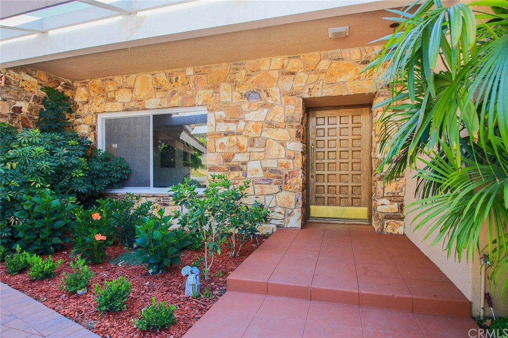 2012 Highland Oaks Drive Arcadia, CA 91006 - Photo 5 of 53