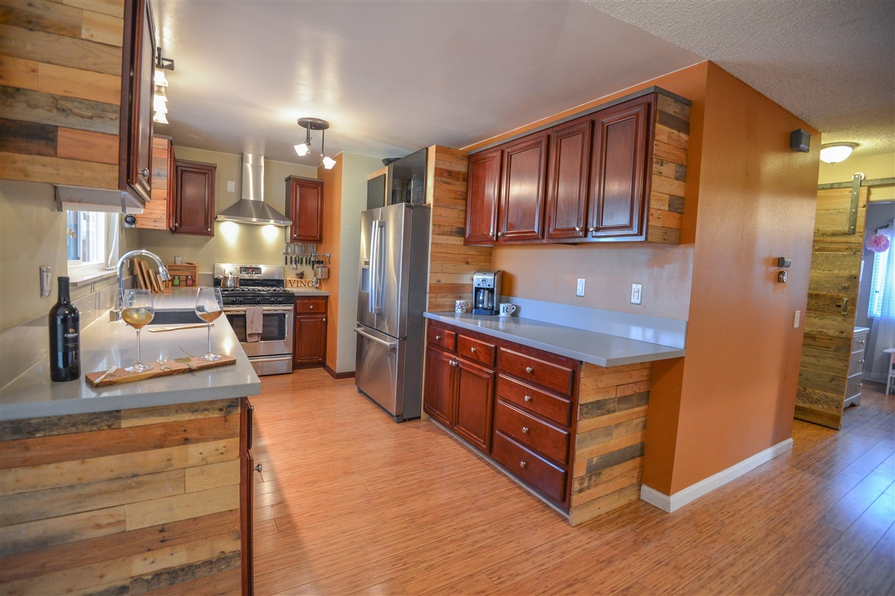 3981 Johnson Drive Oceanside, CA 92056 - Photo 7 of 25