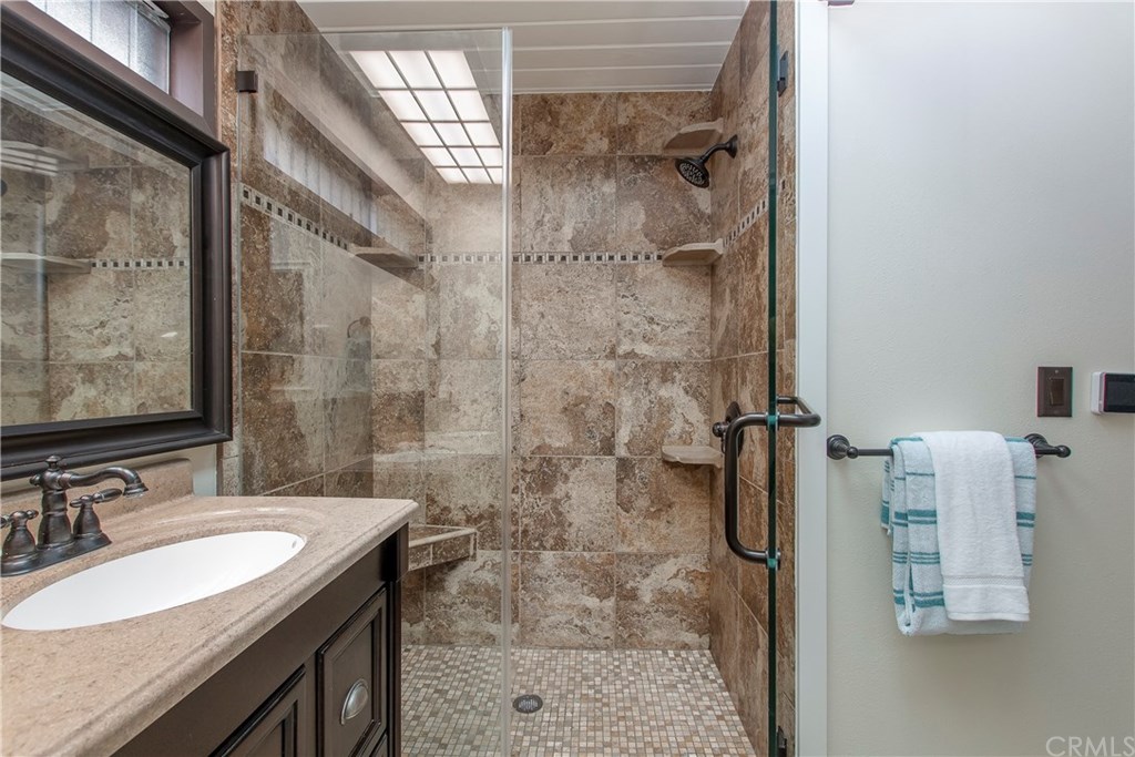 214 Del Gado Road San Clemente, CA 92672 - Photo 10 of 26