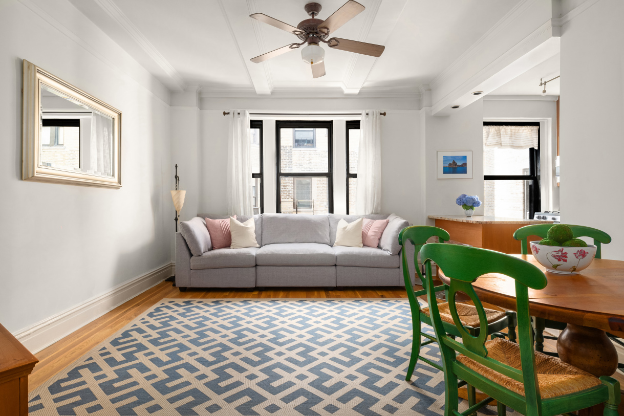 35 West 82nd Street, Unit 8A Manhattan, NY 10024 - Photo 7 of 15