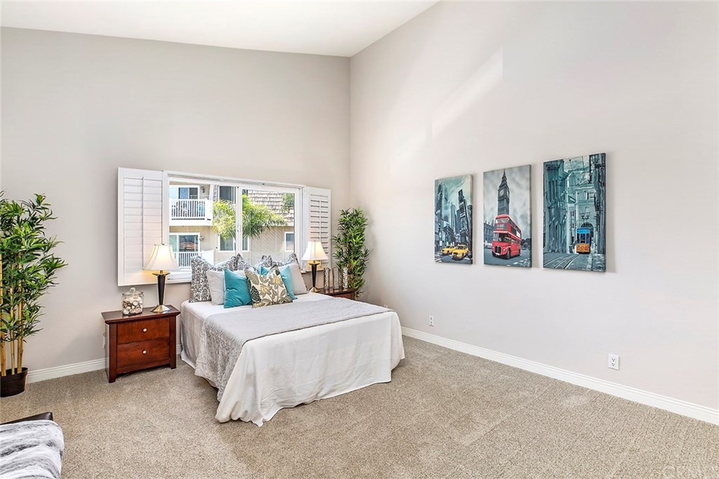 16276 Pacific Circle, Unit A Huntington Beach, CA 92649 - Photo 32 of 36