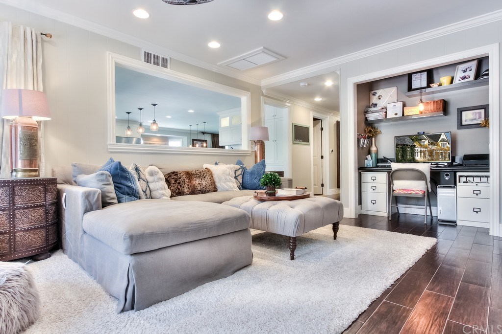 18992 Castlegate Lane North Tustin, CA 92705 - Photo 32 of 62