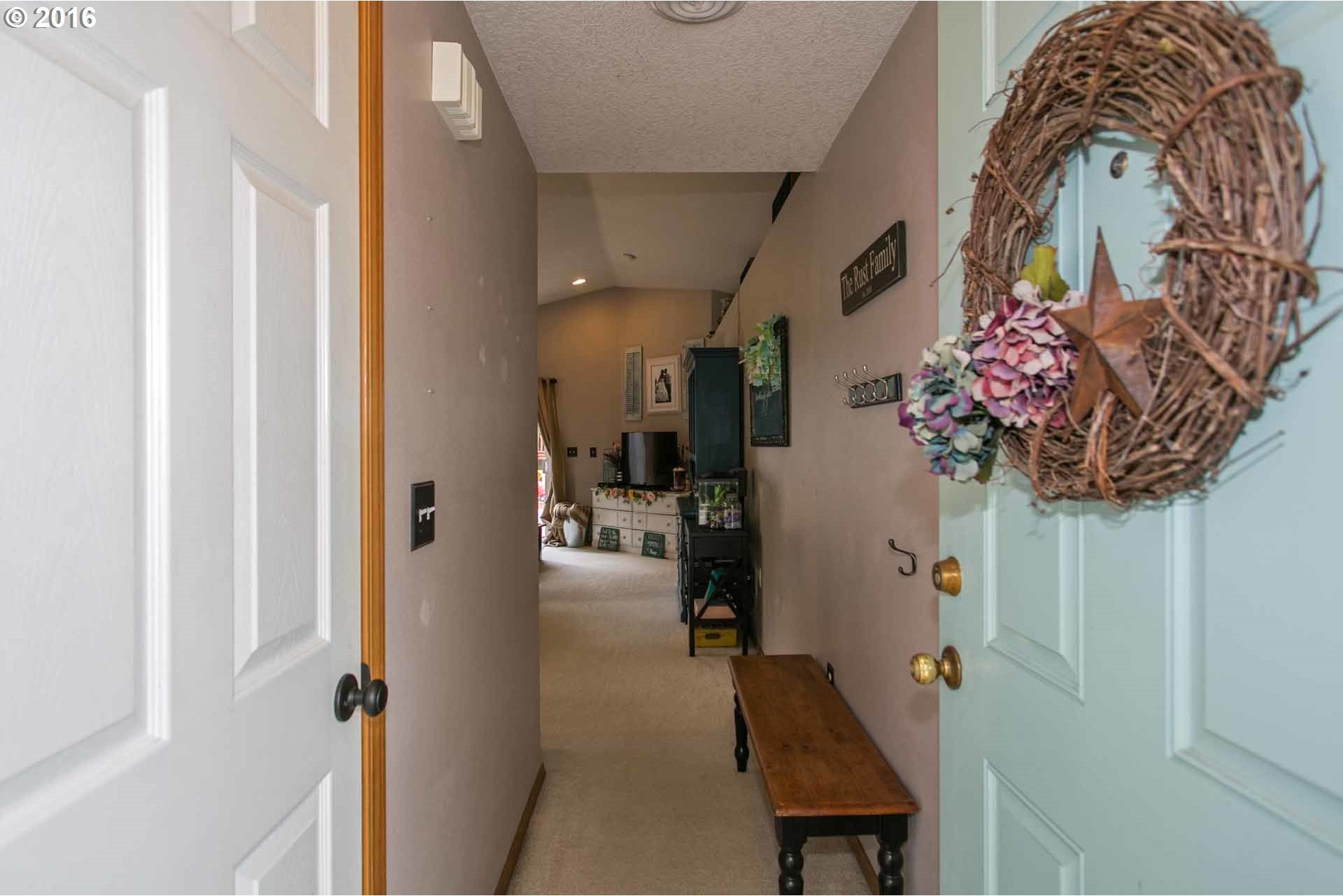 22515 Southwest Murdock Road Sherwood, OR 97140 - Photo 13 of 23 Gallery Image 13