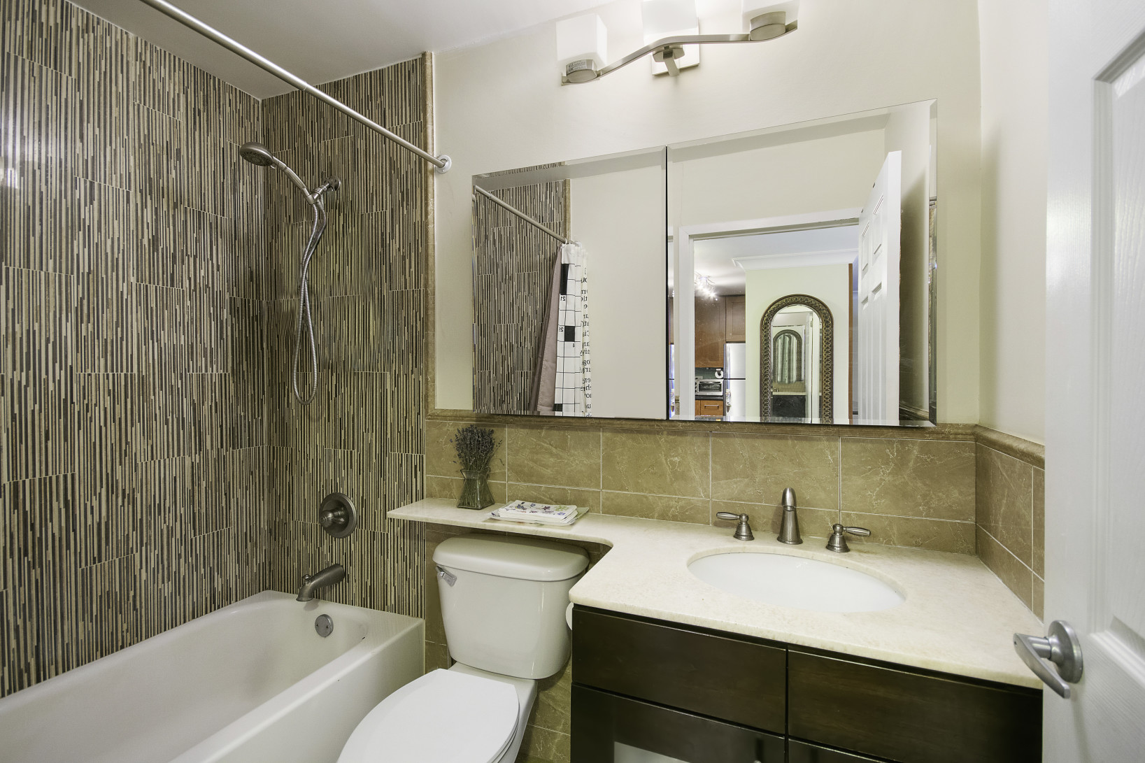 510 East 80th Street, Unit 4D Manhattan, NY 10075 - Photo 4 of 11