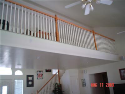 6937 Lindsay Road Bakersfield, CA 93313 - Photo 5 of 15 Huge multi-purpose loft perfect for a game rm, den, office, etc.