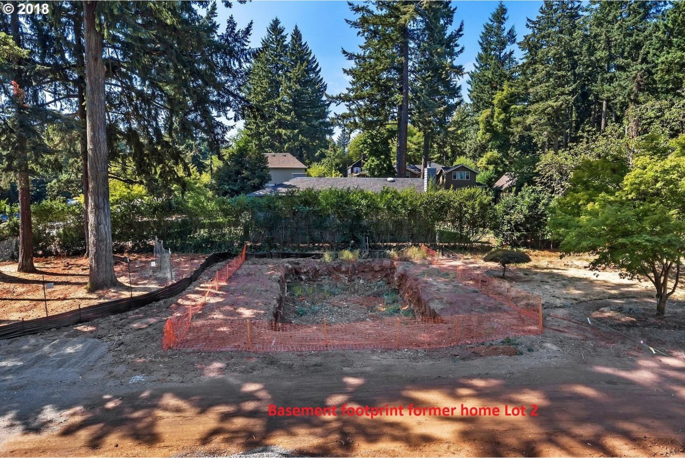 563 Country Club Road, Unit 1 Lake Oswego, OR 97034 - Photo 9 of 13 Gallery Image 9