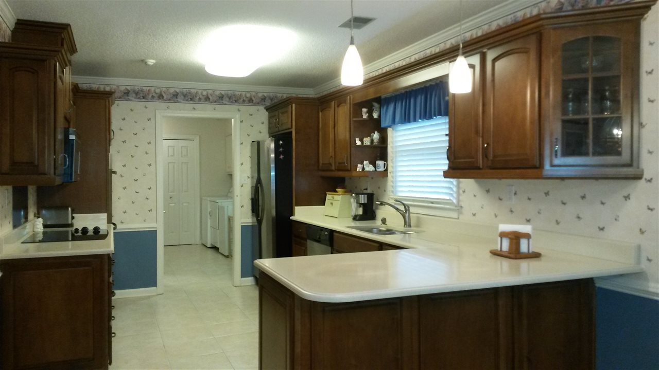 14 x 10 Kitchen.