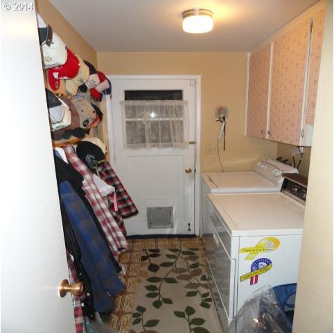 1346 Thompson Road Woodburn, OR 97071 - Photo 7 of 15 Gallery Image 7
