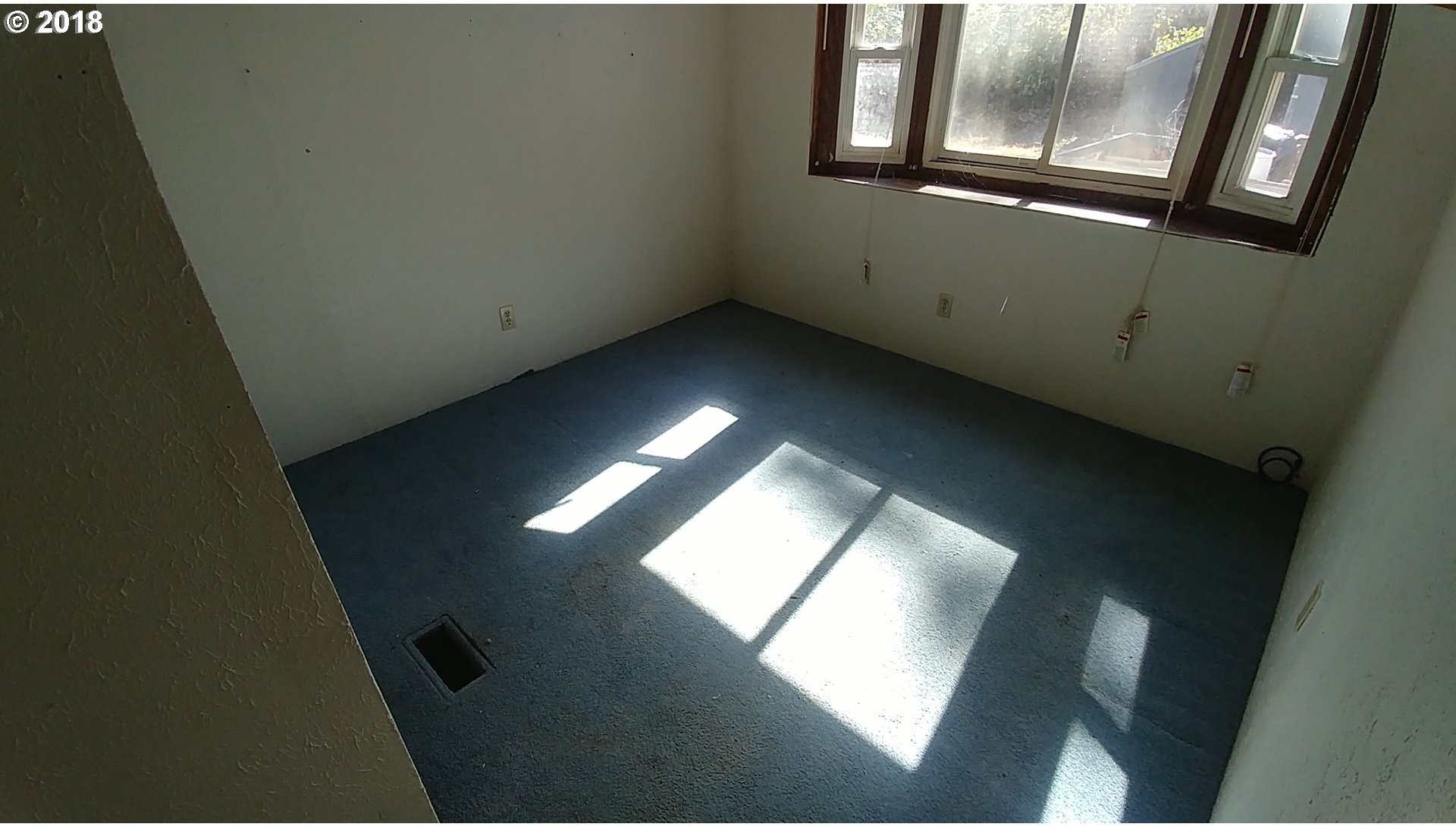 25582 Fleck Road Veneta, OR 97487 - Photo 14 of 22 Gallery Image 14