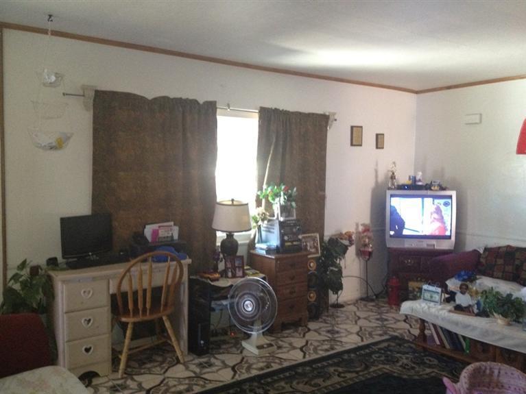 1200 Sylvia Drive Bakersfield, CA 93304 - Photo 13 of 18