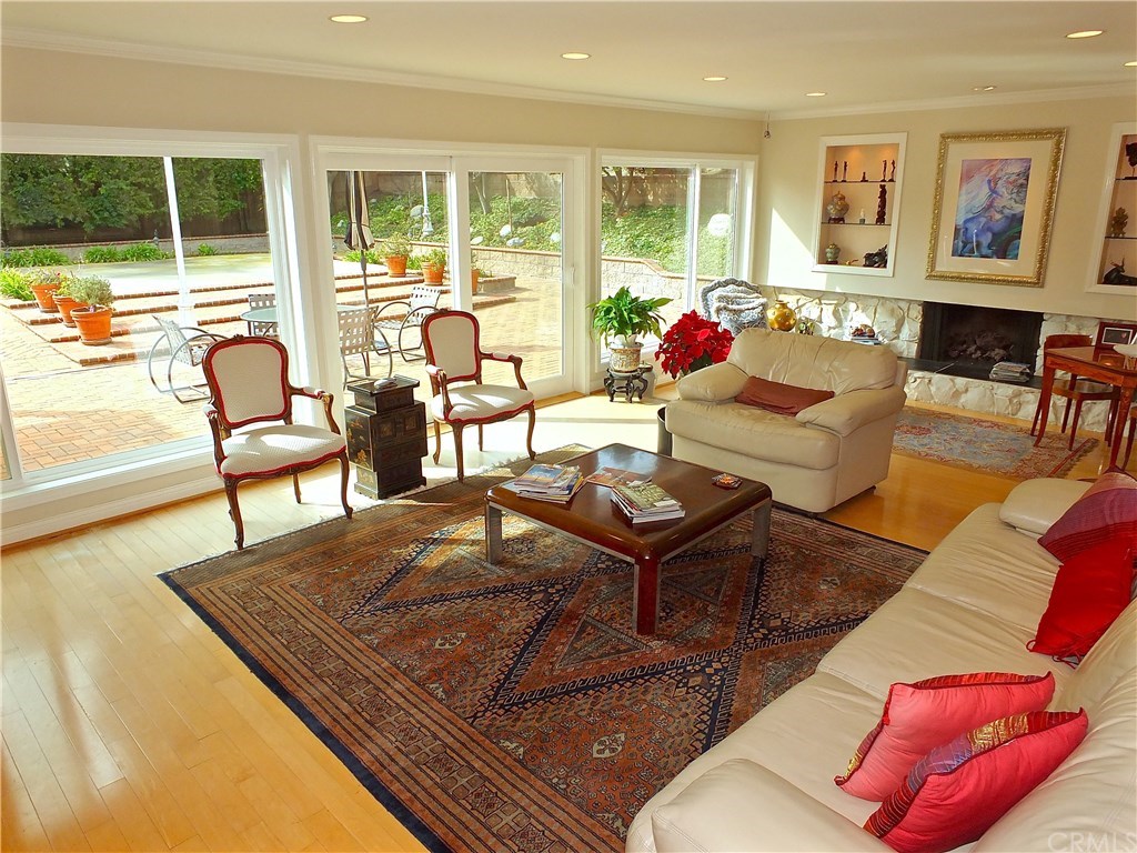 831 Hillside Drive Long Beach, CA 90815 - Photo 21 of 51