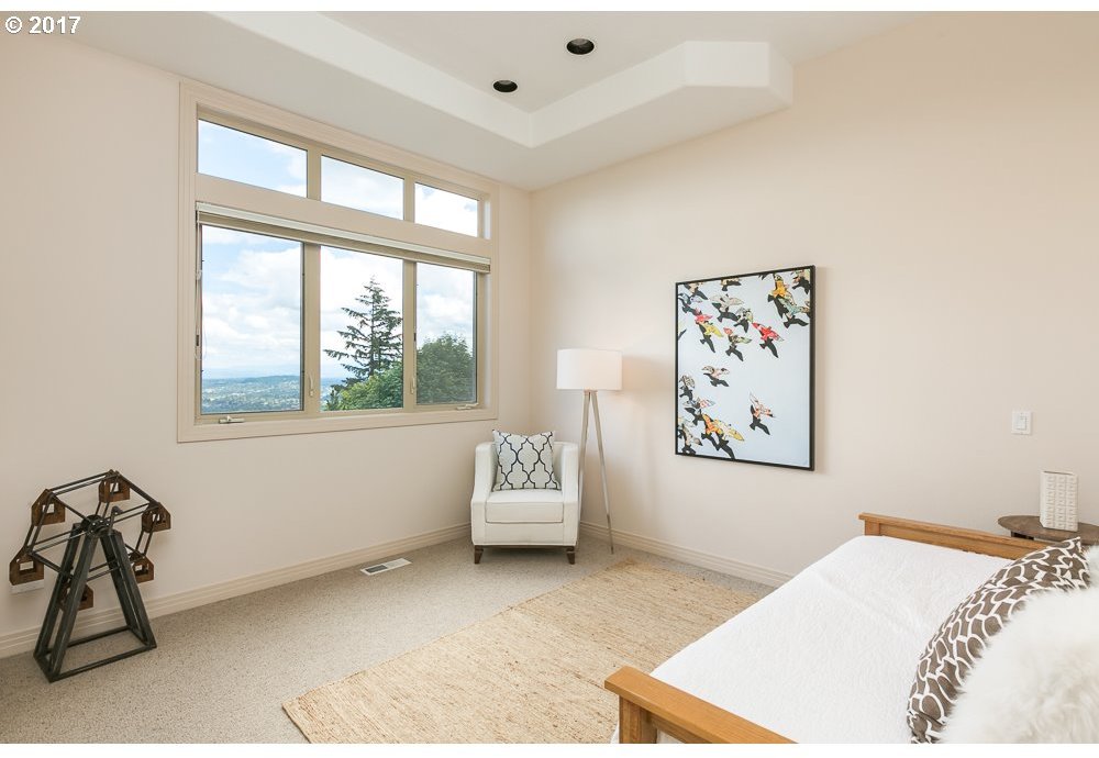 3516 Southwest Gale Avenue Portland, OR 97239 - Photo 18 of 32 Gallery Image 18