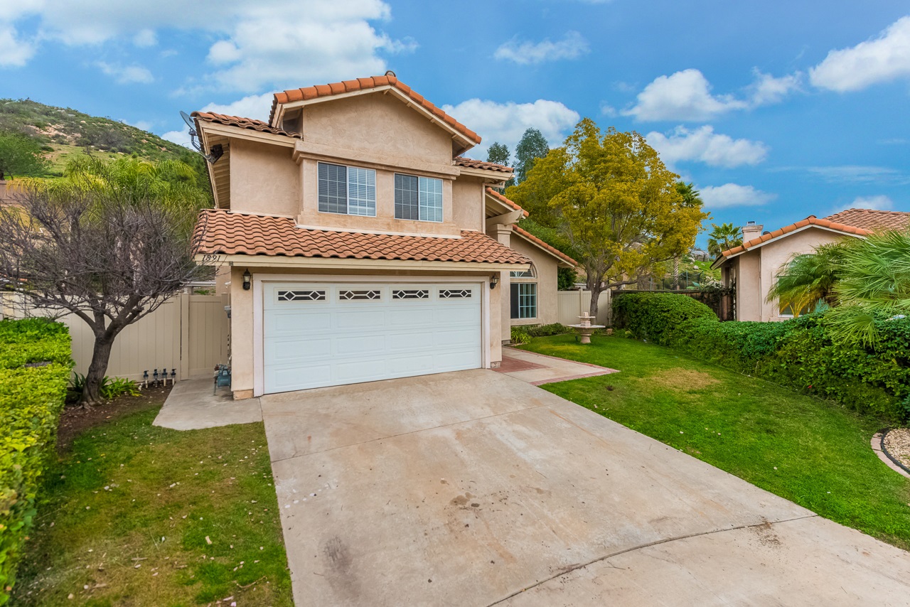 1891 Sea Pines Road El Cajon, CA 92019 - Photo 3 of 25