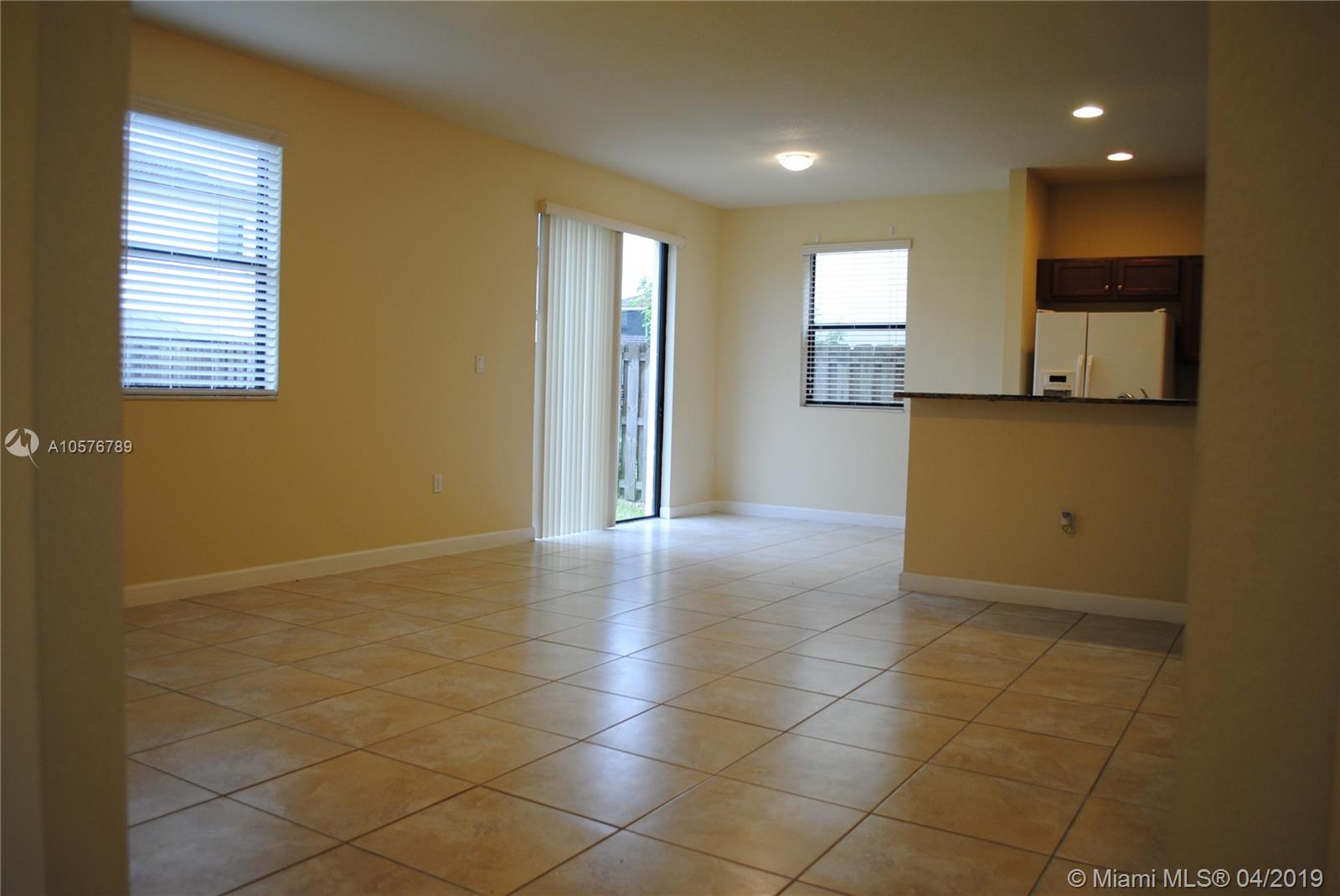 16625 Southwest 44th Street Miami, FL 33185 - Photo 8 of 29