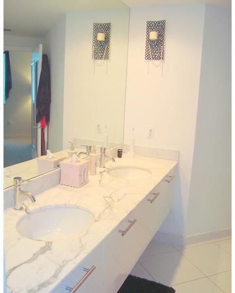 55 Southeast 6th Street, Unit 3902 Miami, FL 33131 - Photo 20 of 35