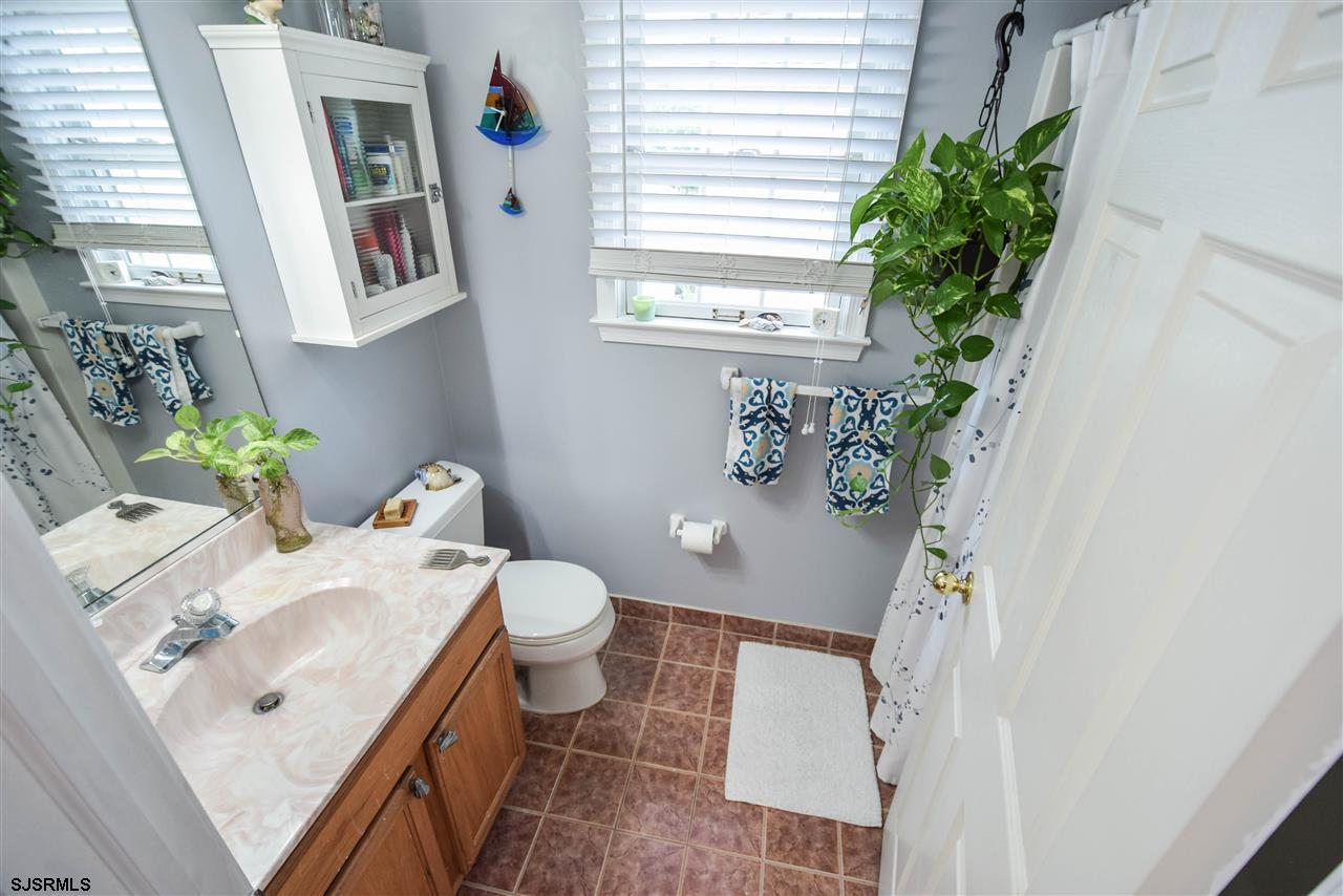 118 Cleveland Avenue Somers Point, NJ 08244 - Photo 13 of 22