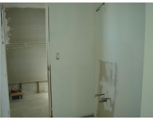 1658 Bay Road, Unit 701 Miami Beach, FL 33139 - Photo 13 of 16