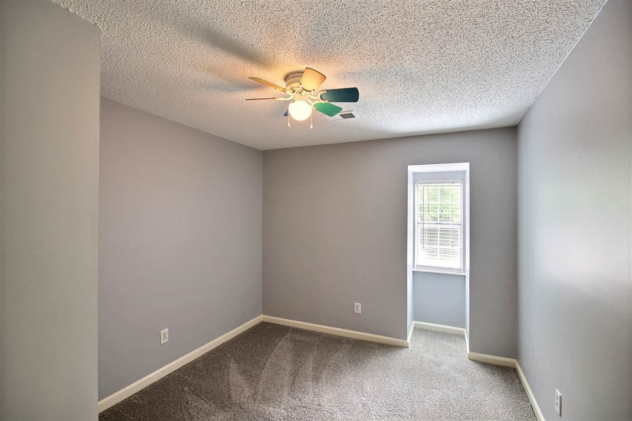 4540 Raleigh Lagrange Drive Collierville, TN 38017 - Photo 15 of 25 Gallery Image 15