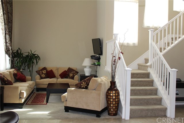 6708 Buchet Drive Palmdale, CA 93552 - Photo 4 of 24