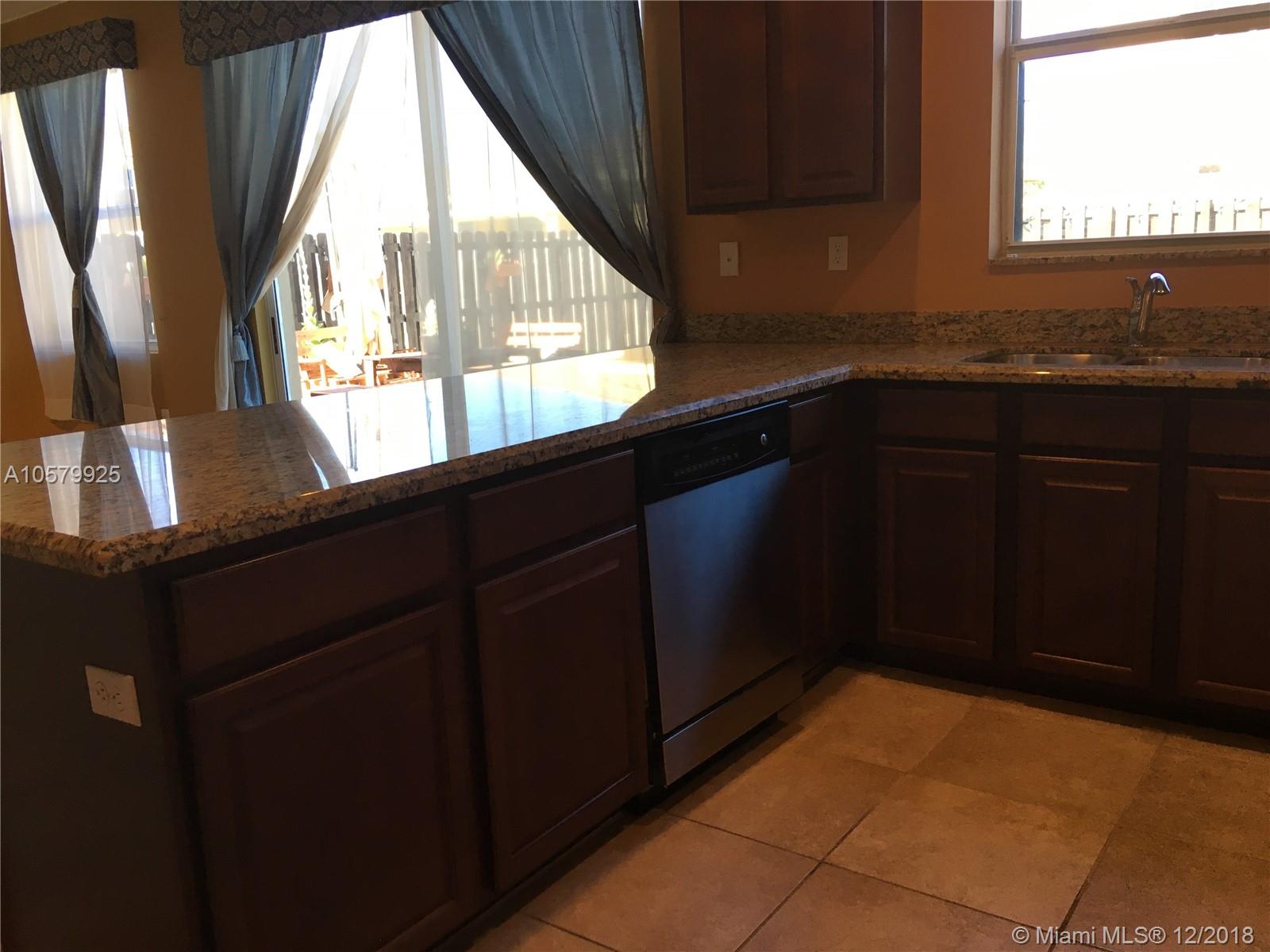 11215 Southwest 227th Street Miami, FL 33170 - Photo 12 of 38