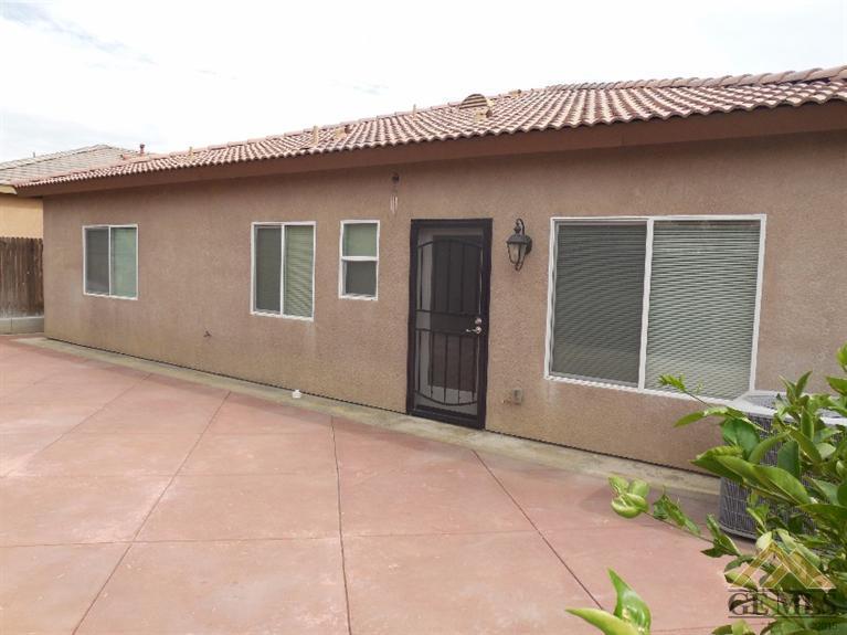 2220 Sosa Drive Bakersfield, CA 93313 - Photo 24 of 25
