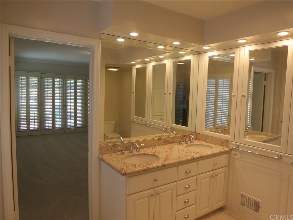 111 West Lemon Avenue Arcadia, CA 91007 - Photo 40 of 67